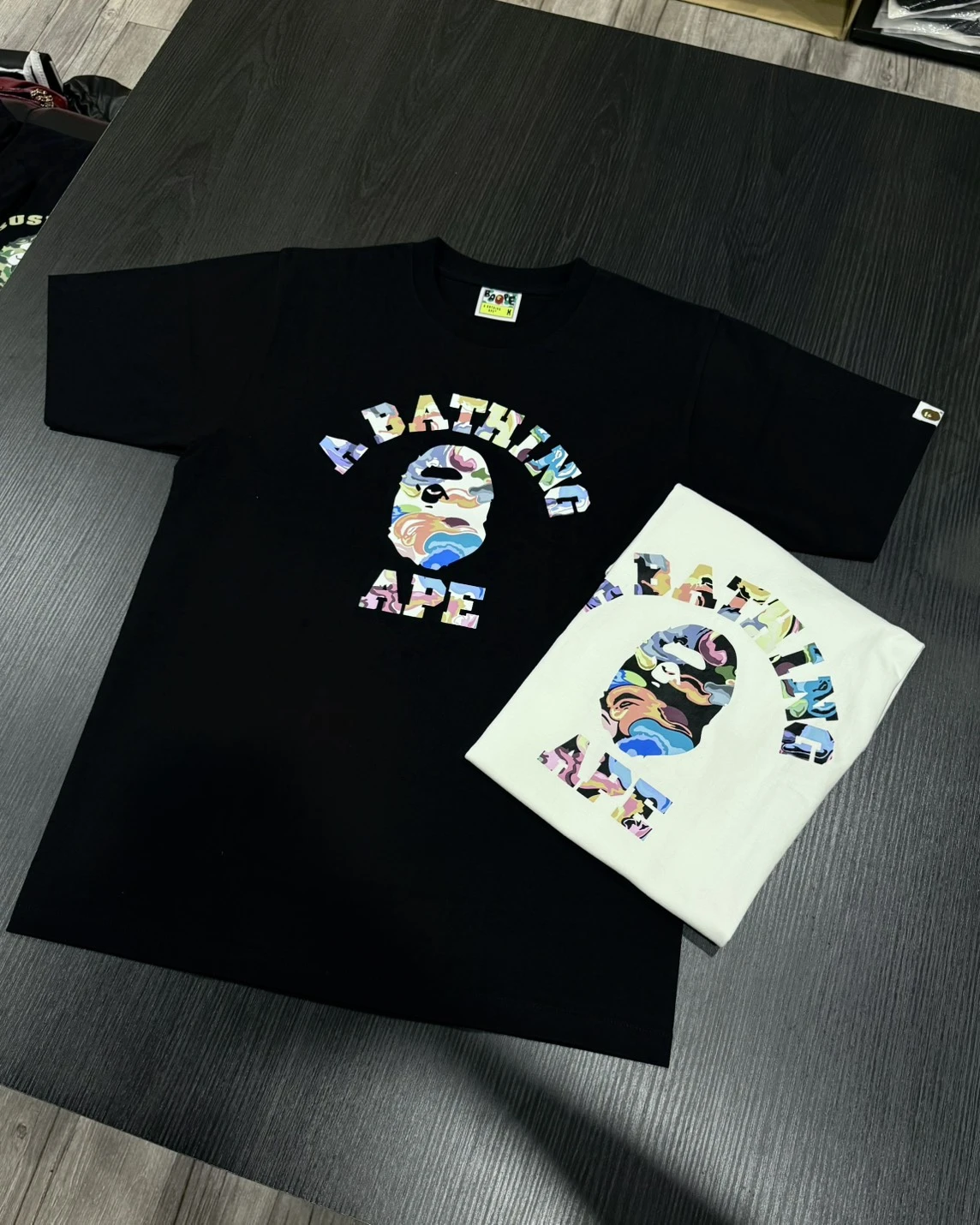 Bape ART CAMO FW25 絢彩猿人LOGO 短袖(1L80-110-035)