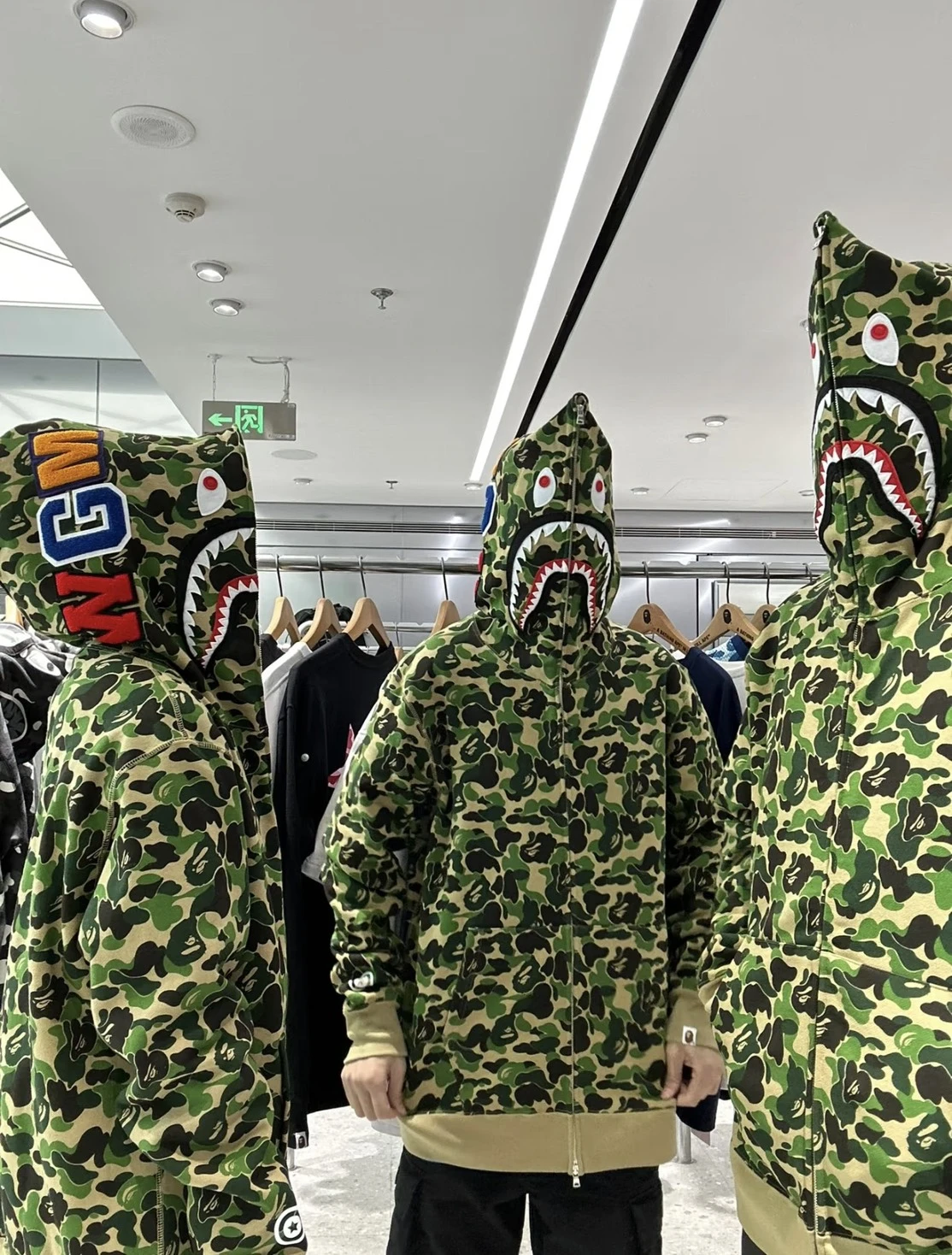 Bape ABC Camo Shark SS25 綠迷彩 鯊魚外套(1J30-115-007)