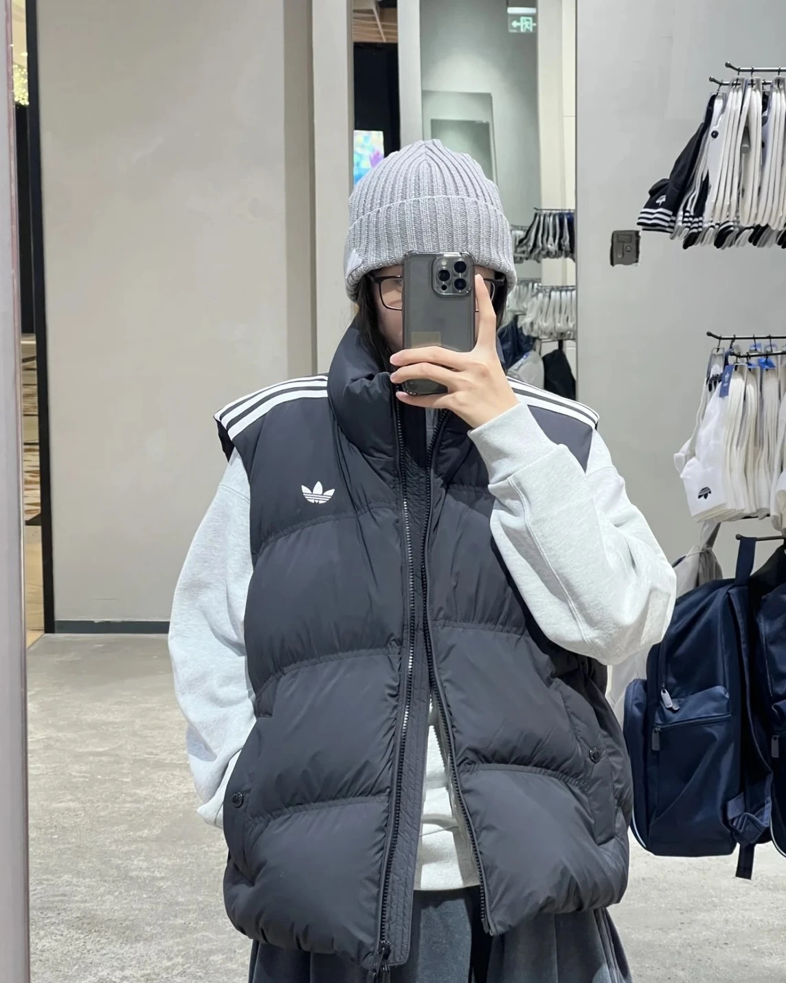 <國外限定>Adidas Originals FW25 經典黑 薄荷綠 簡約時尚 羽絨背心(KS6108/KS8492)