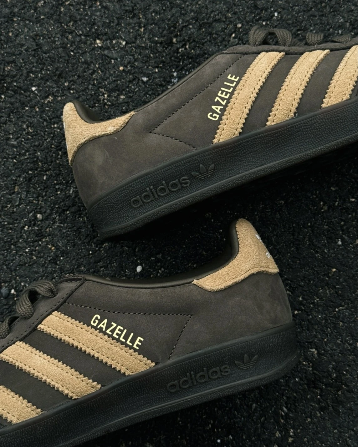 <國外限定✨>ADIDAS GAZELLE INDOOR 巧克力棕 復古麂皮 奶茶 德訓鞋(JQ8386)
