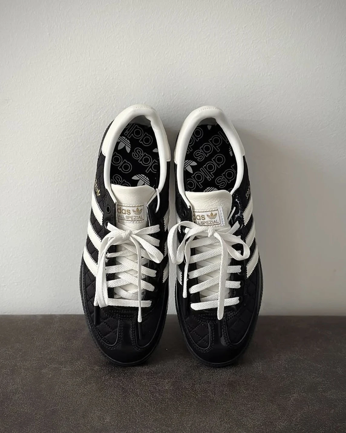 ADIDAS ORIGINALS HANDBALL SPEZIAL 黑菱格紋 小香風(JP5669)