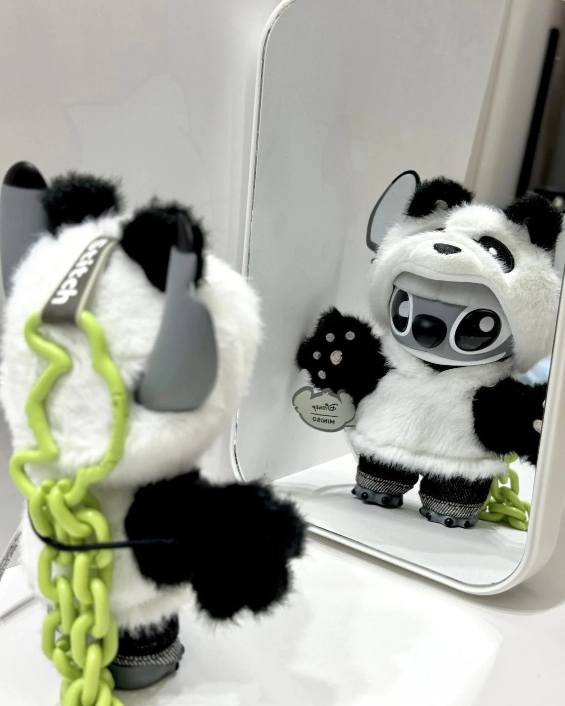 <限量百元拿✨>MINISO x Diseny 史迪奇 街頭系列 毛絨 熊貓掛件(吊飾款)