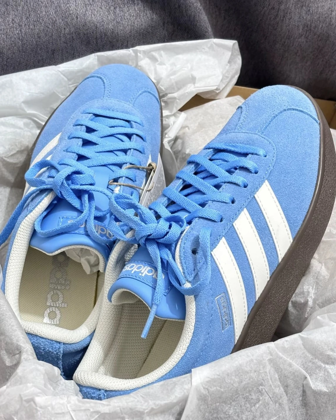 ADIDAS VL COURT 2.0 焦糖底 藍白色 男女同款(JI0496/JS4594)