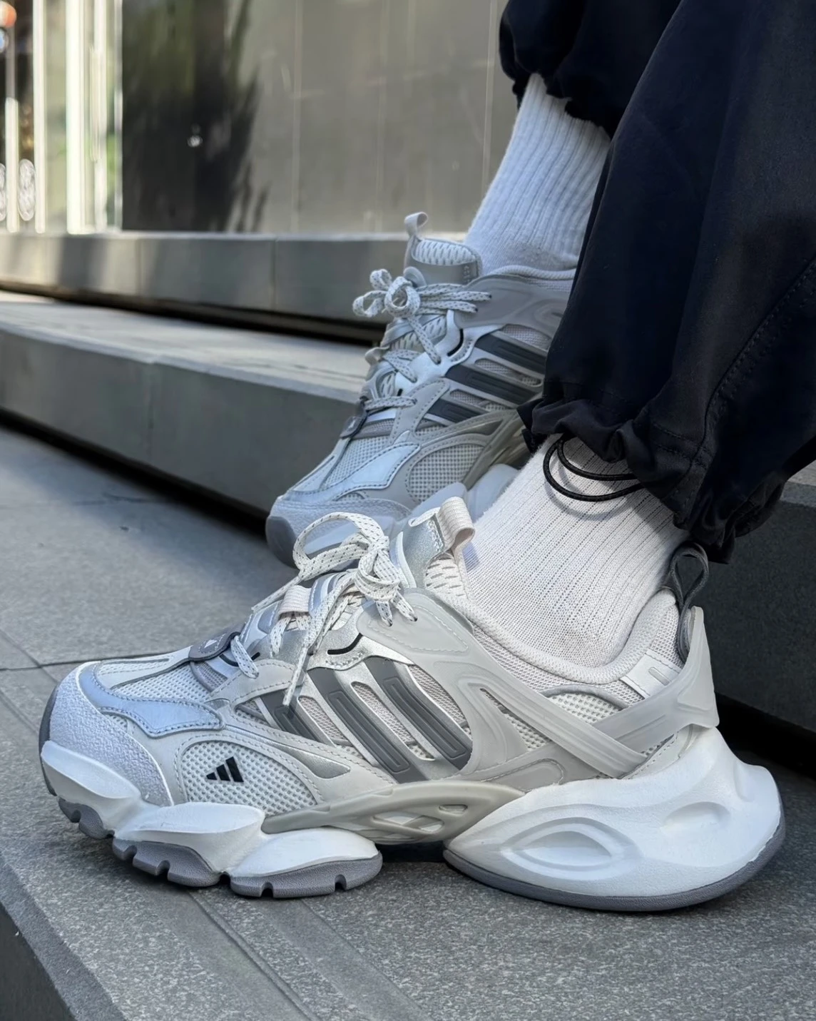 ADIDAS XLG RUNNER DELUXE 平替3XL 灰白(JP5761)