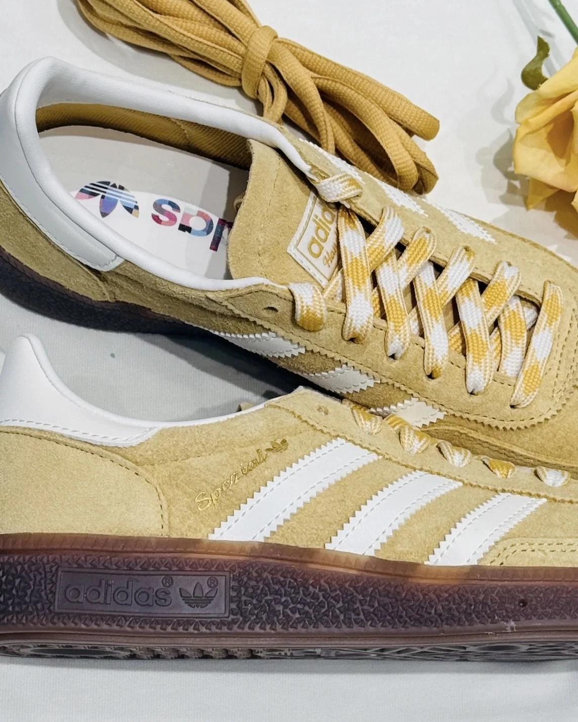 <阿迪調色盤>ADIDAS ORIGINALS HANDBALL SPEZIAL 麂皮 銀杏黃(KI5939)