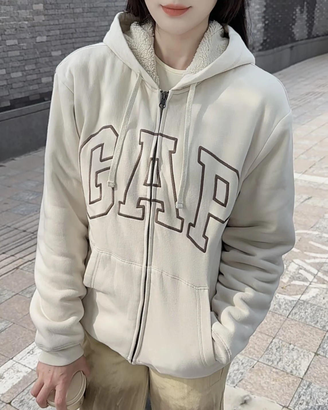 GAP 美版 羊羔絨 經典簍空LOGO 連帽 寬鬆外套(789781)