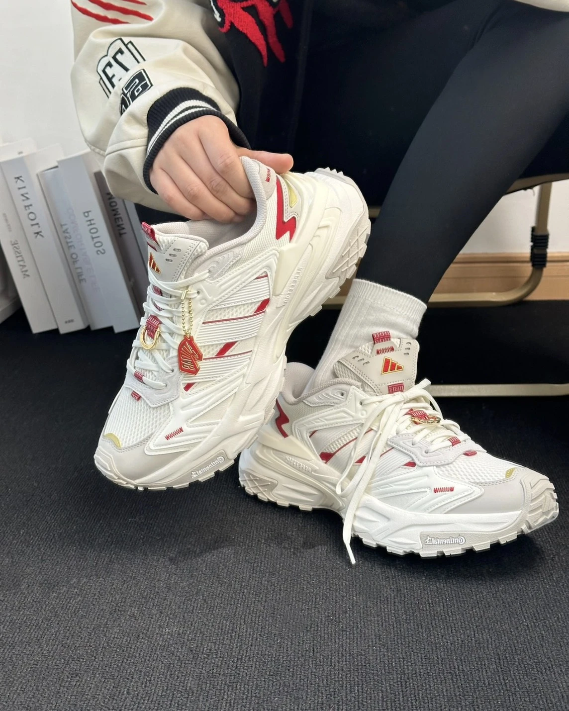 <馬年限定>Adidas Originals XLG STOEMEDGE CNY馬年限定 漢玉白 老爹鞋(KI1855)