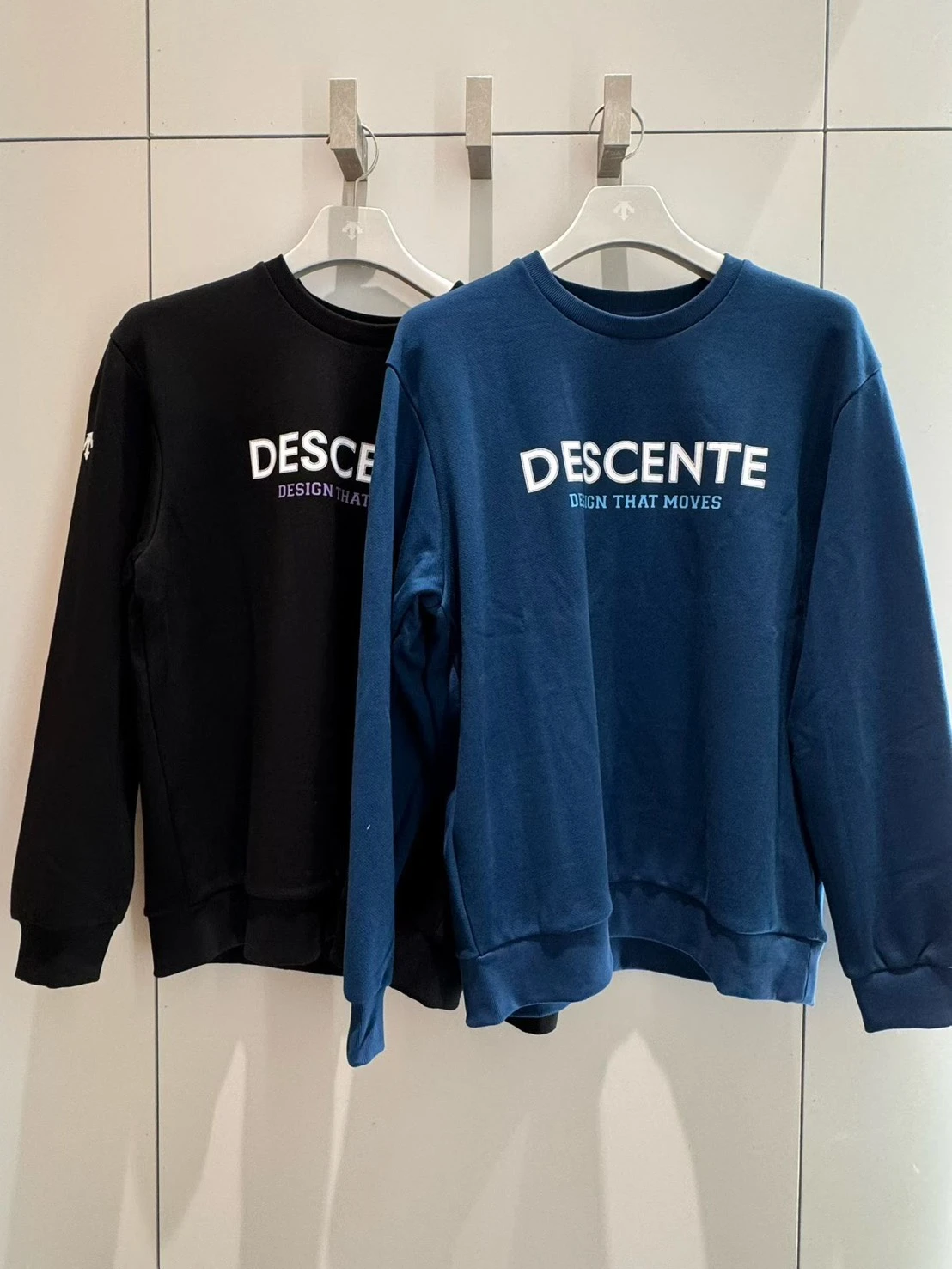 <26年新款>DESCENTE 迪桑特 文字LOGO 韓國線 大學T 三色可選(UHT12)
