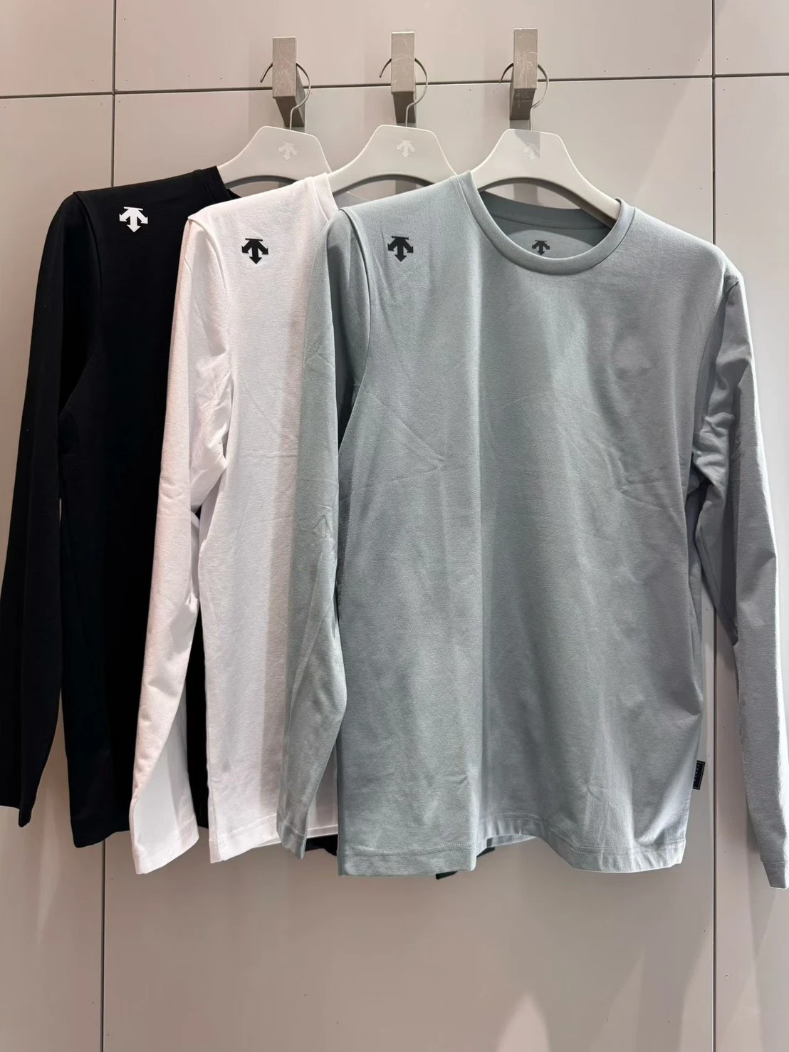 <26年新款>DESCENTE 迪桑特 純色徽標LOGO 薄長袖 三色可選(SR123UTL11)