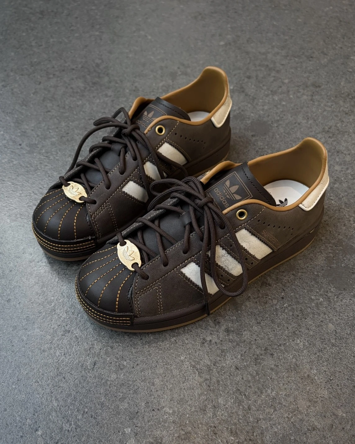 Adidas Originals Superstar 2.0 復古老錢風 摩卡棕貝殼頭(HP7108)