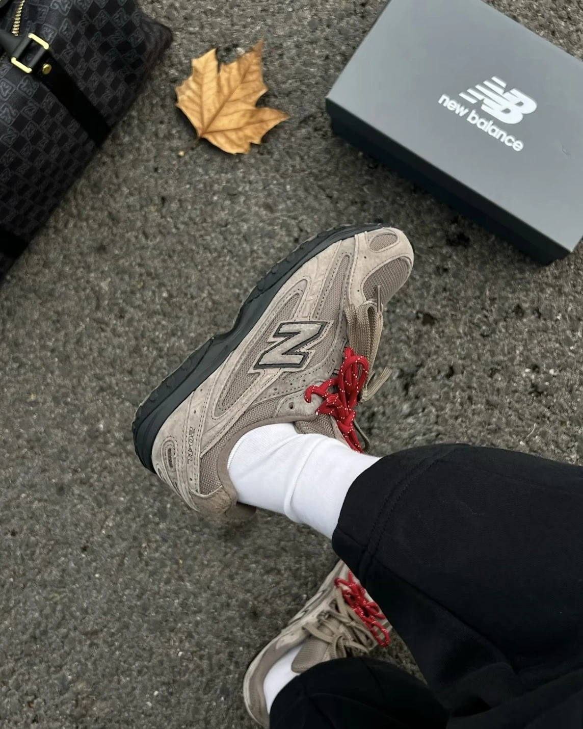 NEW BALANCE 204L 