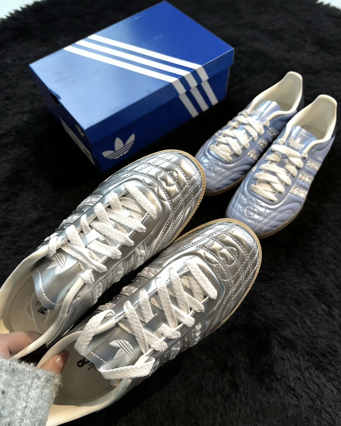 ADIDAS SAMBA JP 情人節限定刺繡愛心銀白湖水藍(KJ7105/KJ7302) 正品