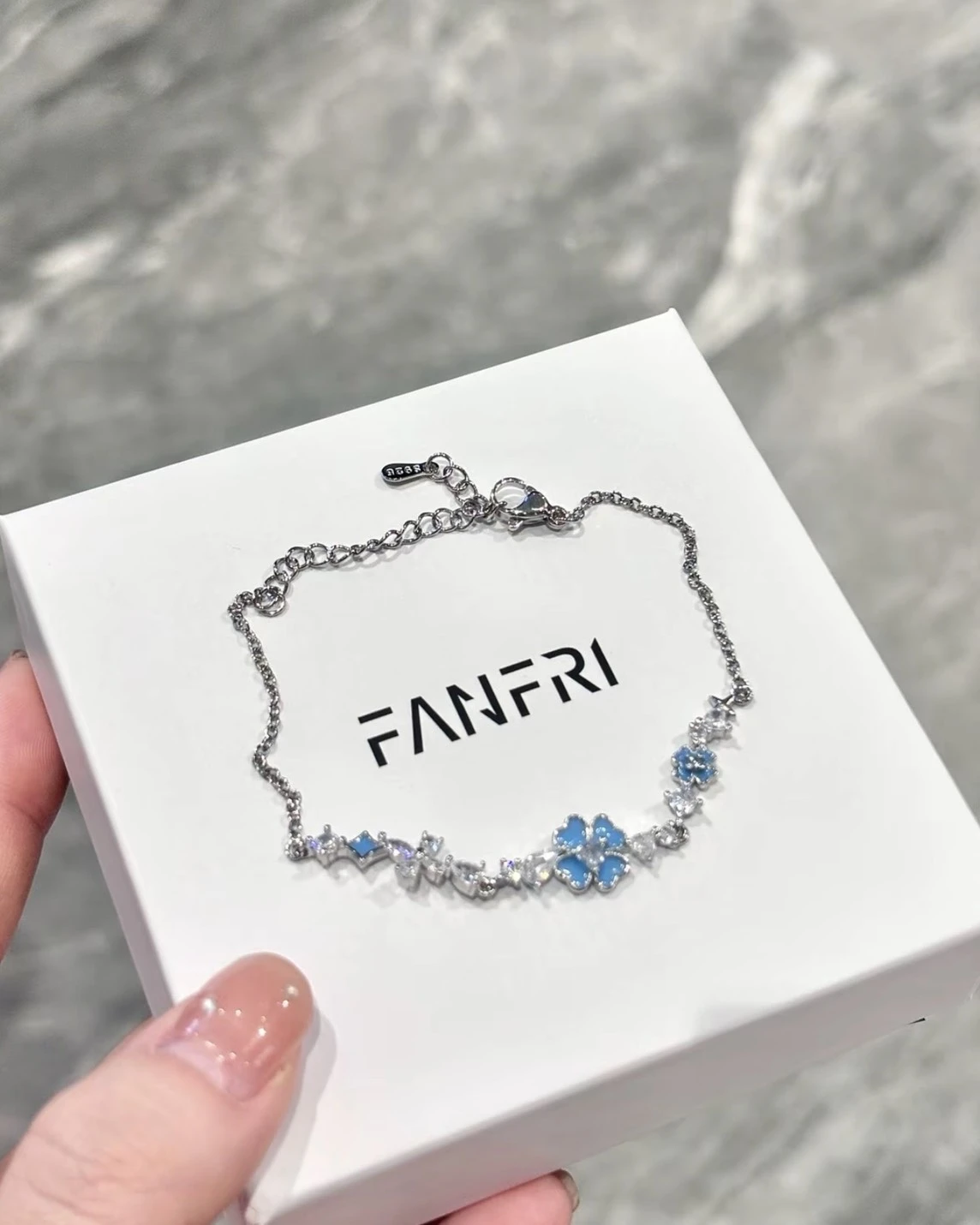 <999純銀>FANFRI 閃耀四葉草  純銀手鍊