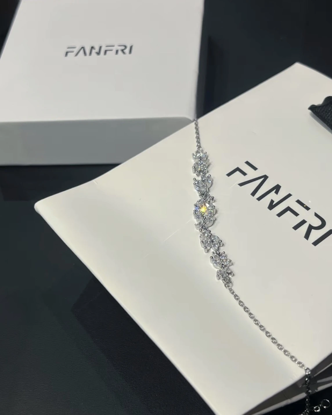 <氣質單品✨>FANFRI 紫藤花 清新 純銀手鍊