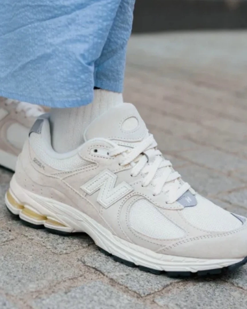 <🔥超殺折扣>New Balance M2002RCC 奶油白