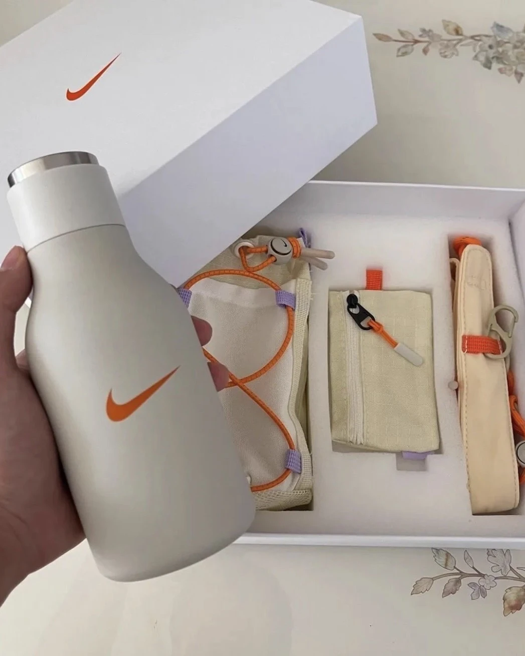 NIKE 不銹鋼保溫杯 胖胖瓶套裝禮盒 黑/白兩色 430ML
