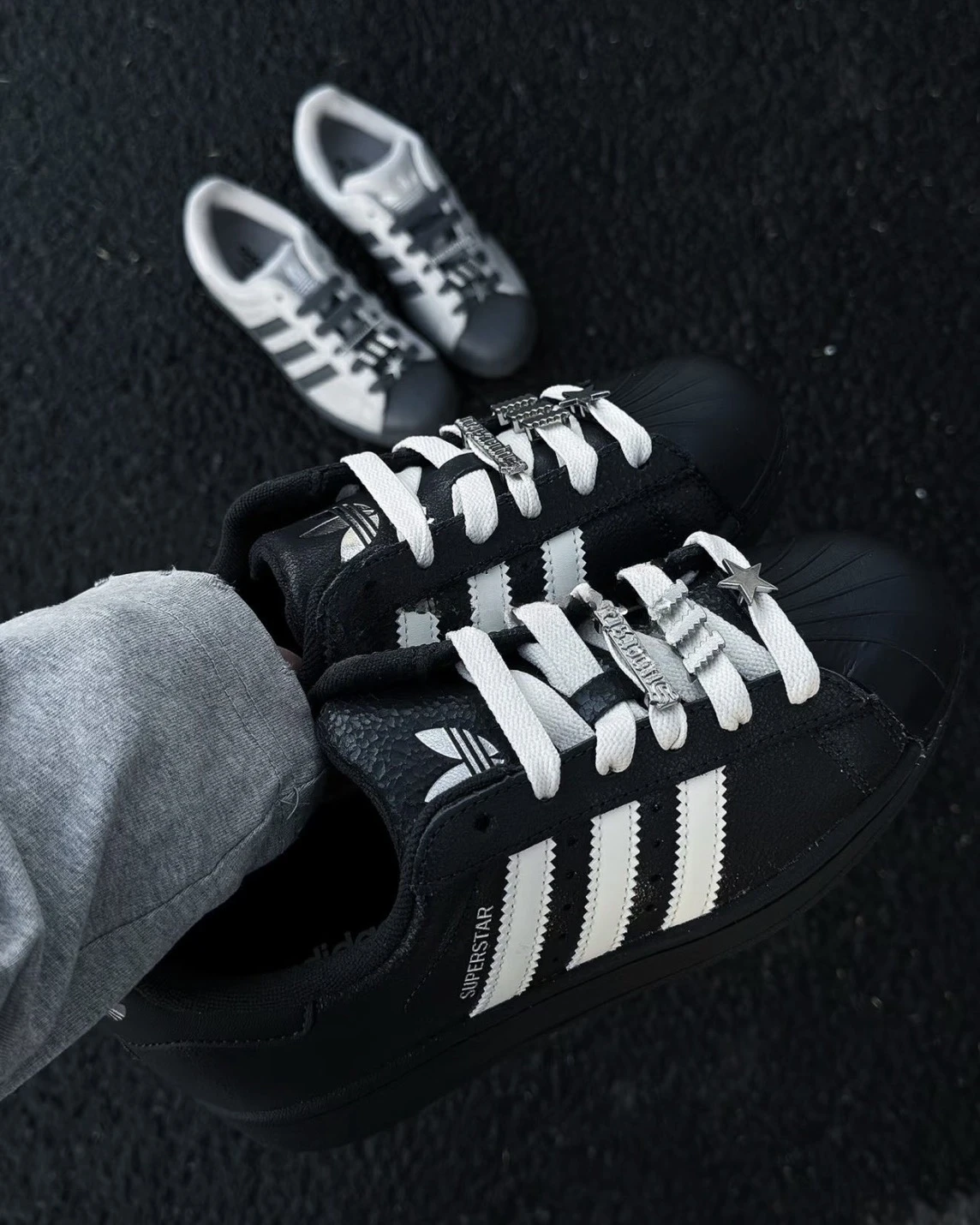 <驚喜爆折🖤>ADIDAS SUPERSTAR II 曜石黑 奶油白 裂紋 貝殼頭 (IH1628)