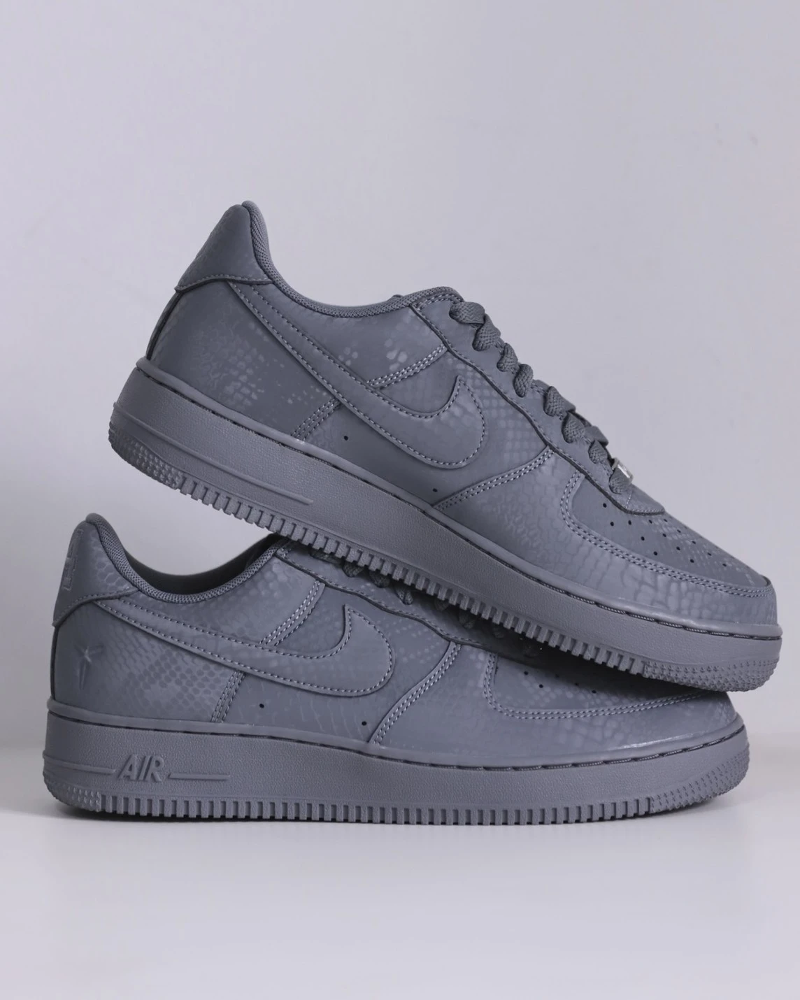KOBE x AIR FORCE 1 LOW "Cool Grey" 酷灰曼巴 蛇麟紋(IB0018-004)