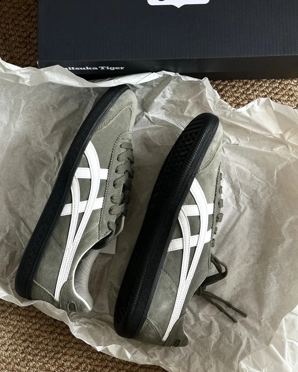 <🔥現折千元!>Onitsuka Tiger Tokuten 鬼塚虎 橄欖綠 麂皮(1183A907-300)