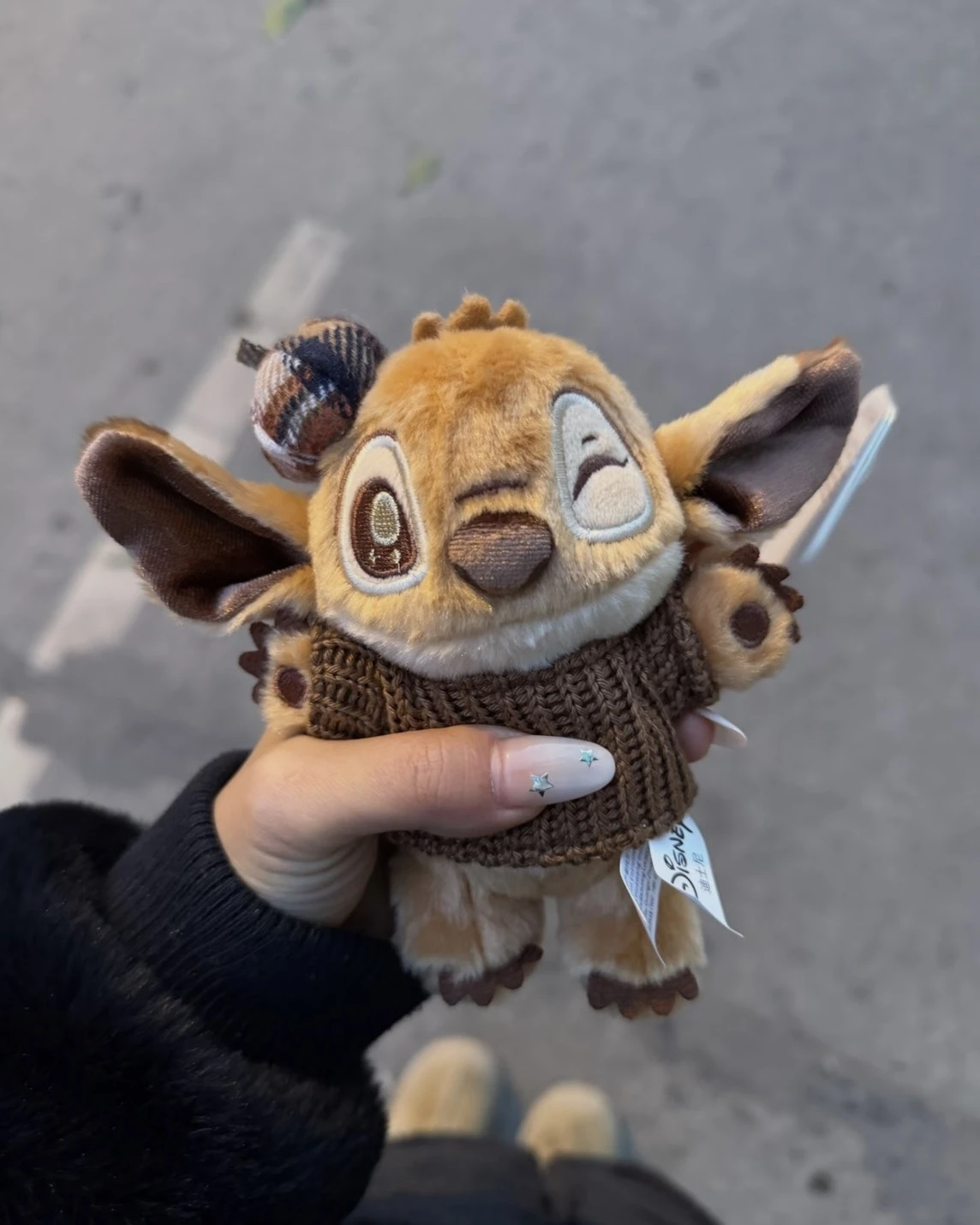 <正版授權> Disney&迪士尼 史迪奇 焦糖 黑皮 毛絨吊飾 鑰匙圈(四款可挑)
