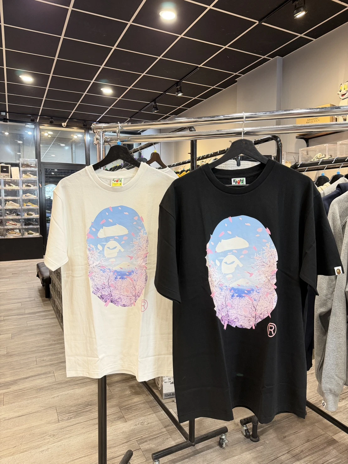 BAPE APE HEAD SAKURA櫻花猿人 短袖