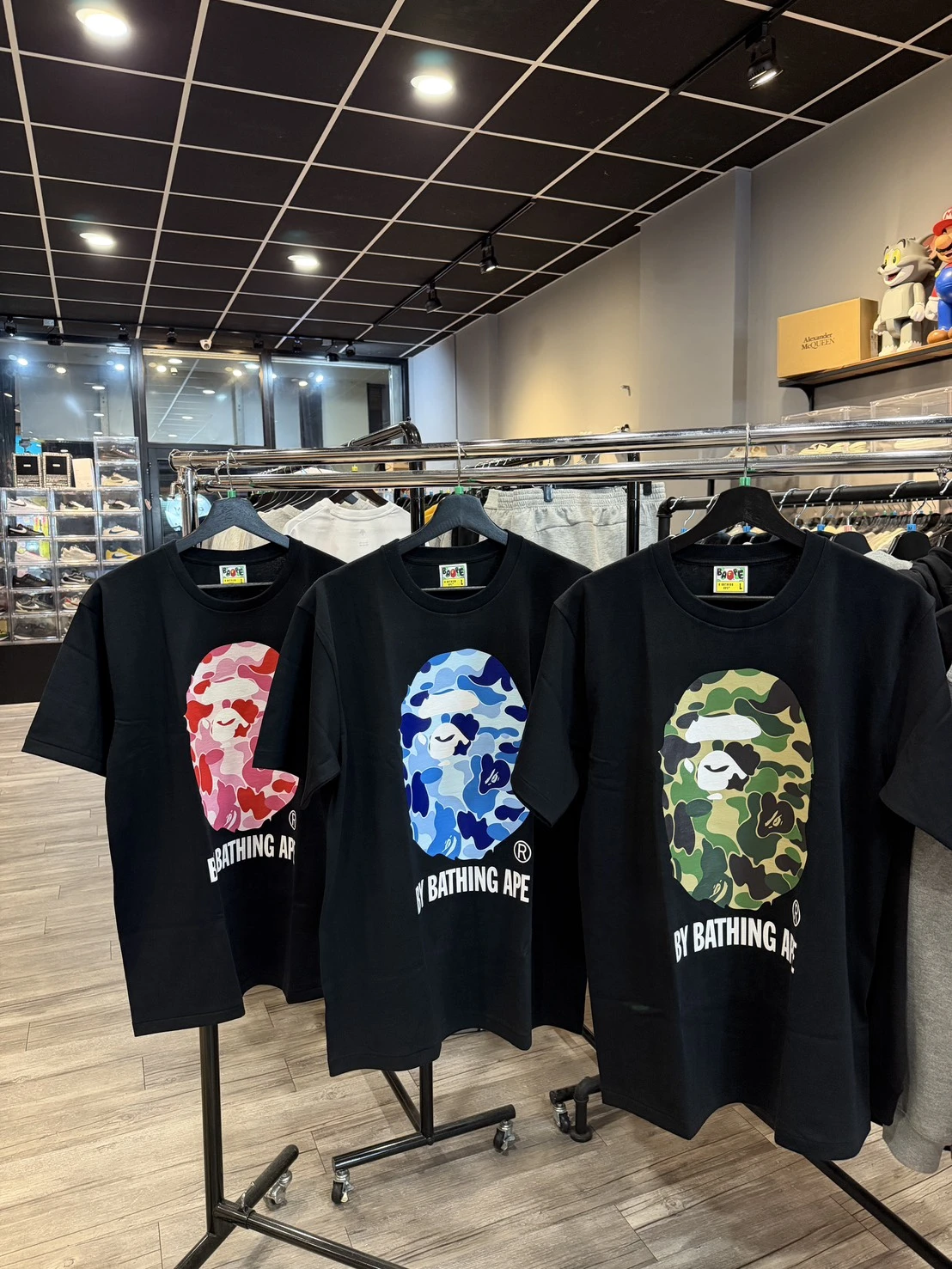 Bape 迷彩字母猿人 短袖
