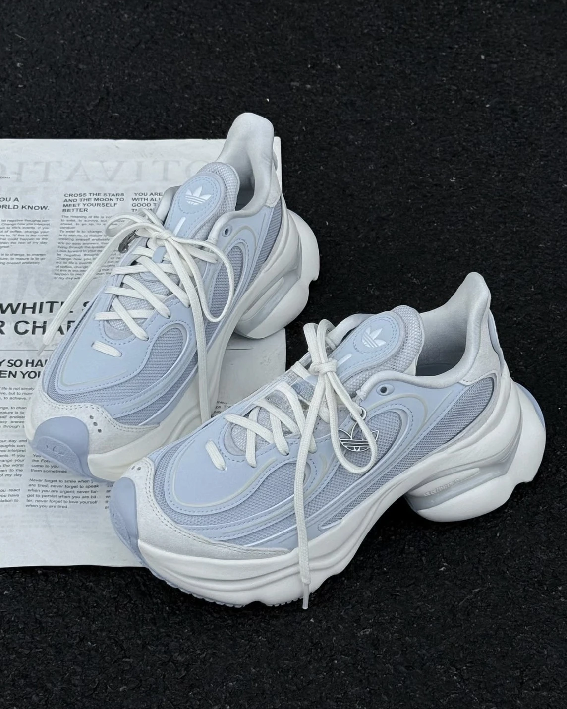 Adidas Originals Ozvenuz 蝴蝶鞋 寶寶藍 奶油藍 復古 厚底 老爹鞋(KJ3975)