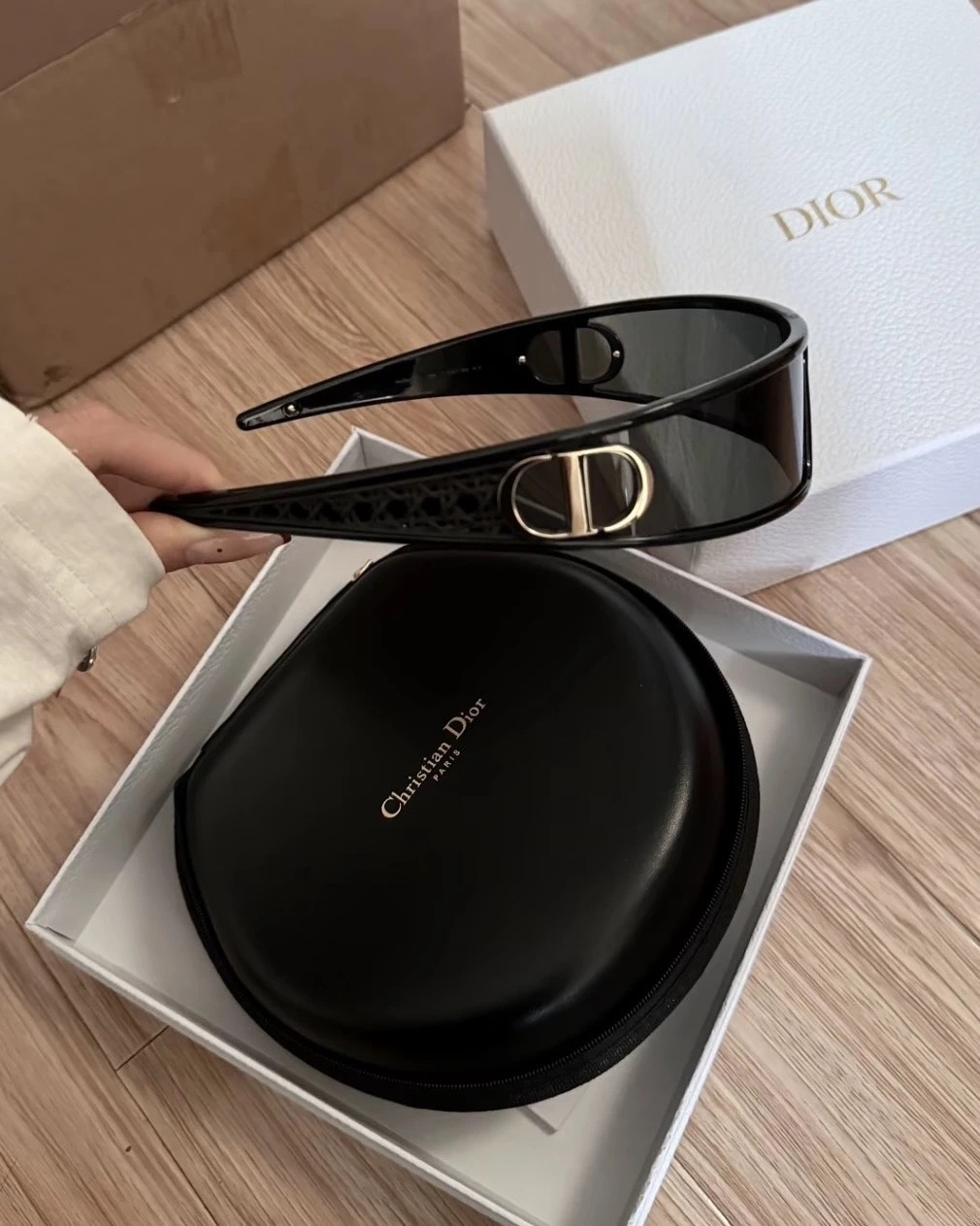 <限量折扣!>Dior迪奧 VeryDior M1U 髮箍墨鏡 二合一 太陽眼鏡(VeryDiorM1U-10A0)