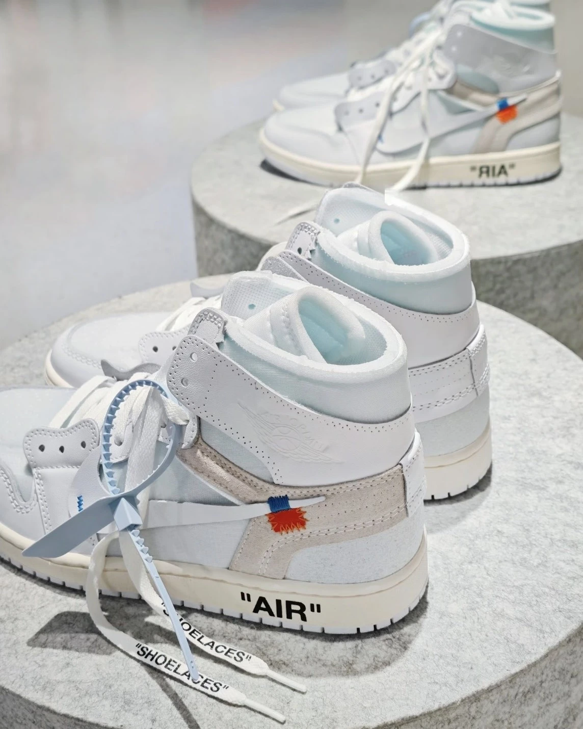 Off-White x Air Jordan 1 High OG "Alaska" 解構 冰川白 復刻(AA3834-100)
