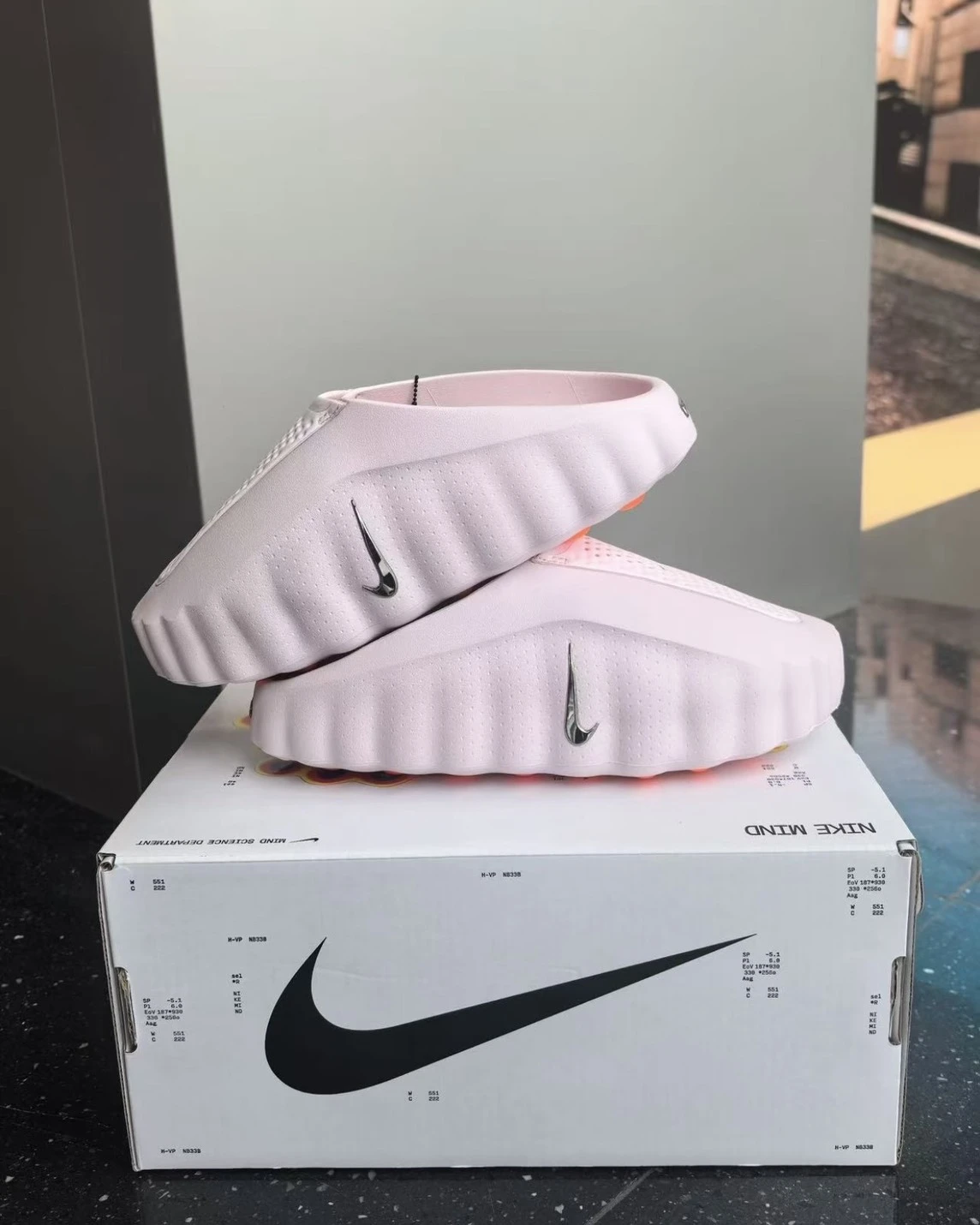 NIKE MIND 001 穆勒鞋 賽前鞋 黑科技 珍珠粉 女款(HQ4309-610)