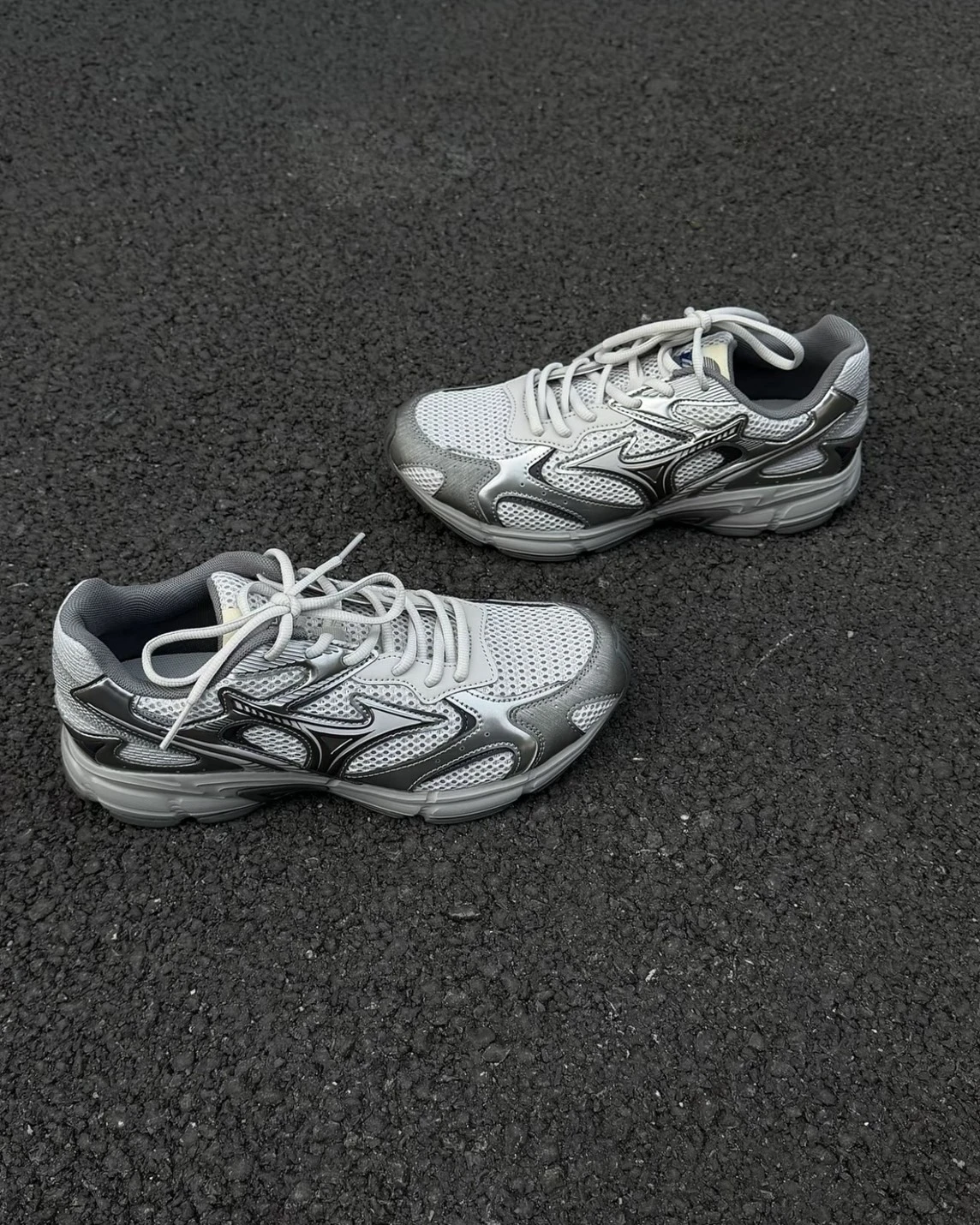 Mizuno Speed 2K 美津濃 暗白銀 金屬未來感(D1GH252907)