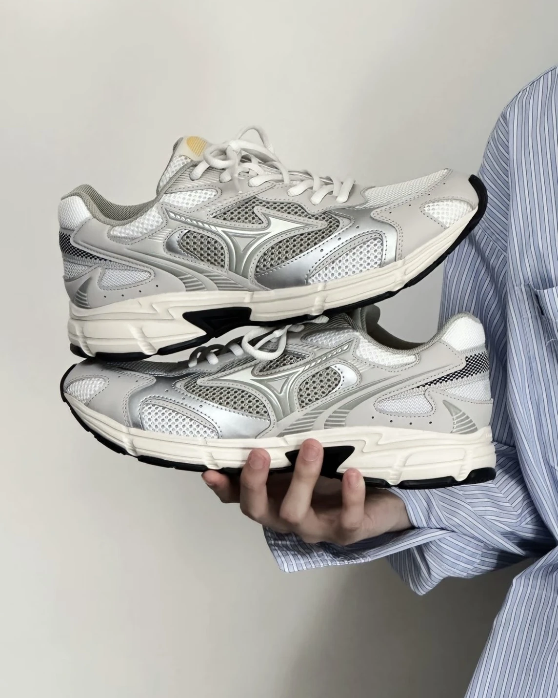 Mizuno Speed 2K 美津濃 奶油灰白 金屬銀(D1GH252906)
