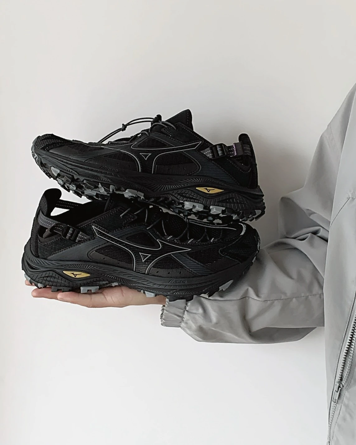 MIZUNO RACER TRAIL SE V2  透氣 黑色 免綁帶 溯溪鞋 涼鞋(D1GH261201)