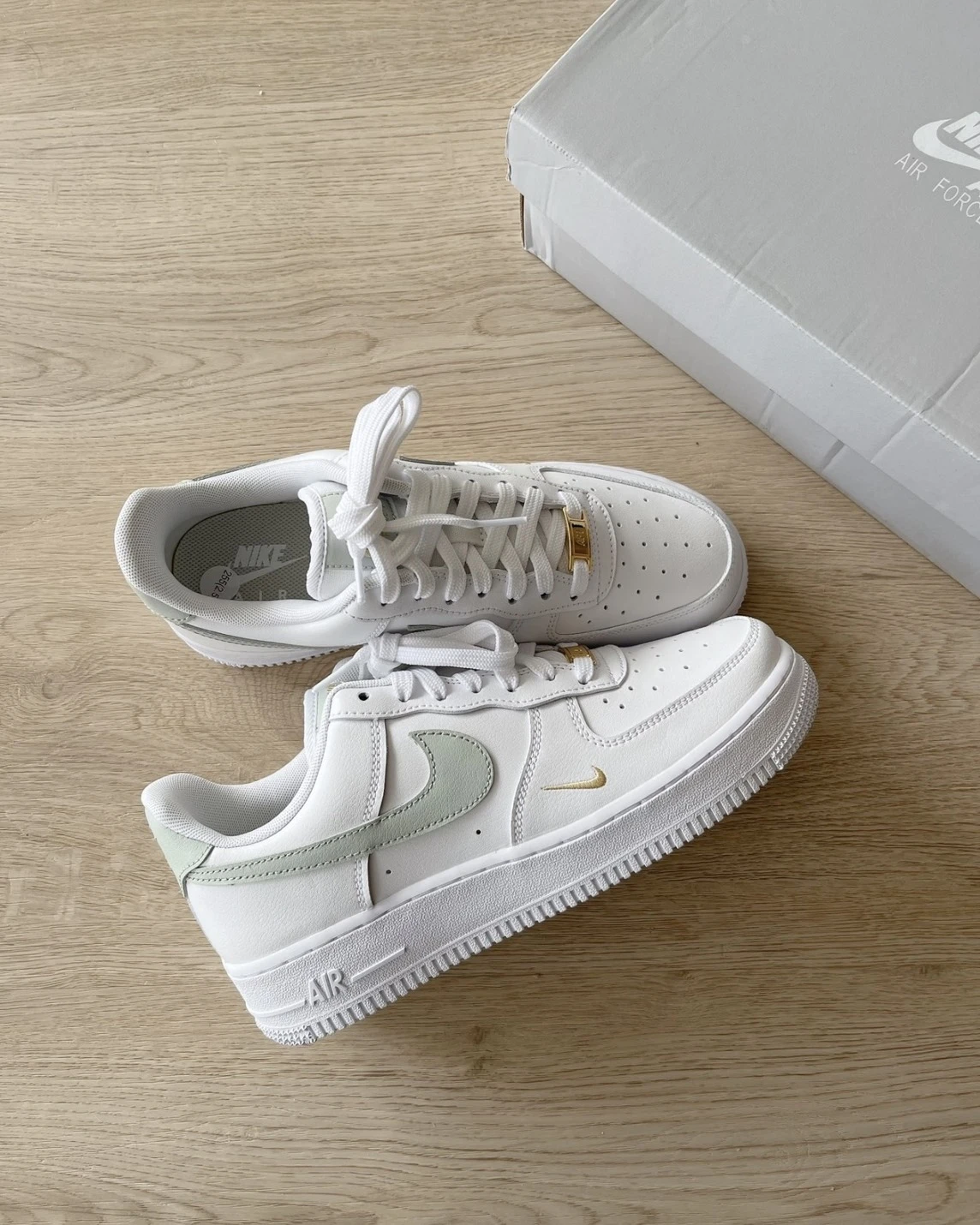 NIKE AIR FORCE 1 LOW 小金勾 莫藍迪 抹茶綠(CZ0270-106)