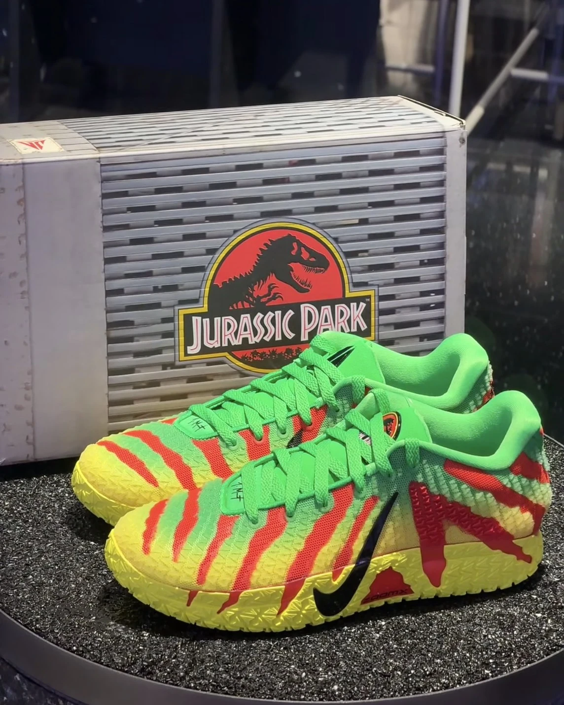 NIKE x 侏儸紀公園 JA3 Raptor 綠黃 莫蘭特 實戰籃球鞋(IU7239-300)