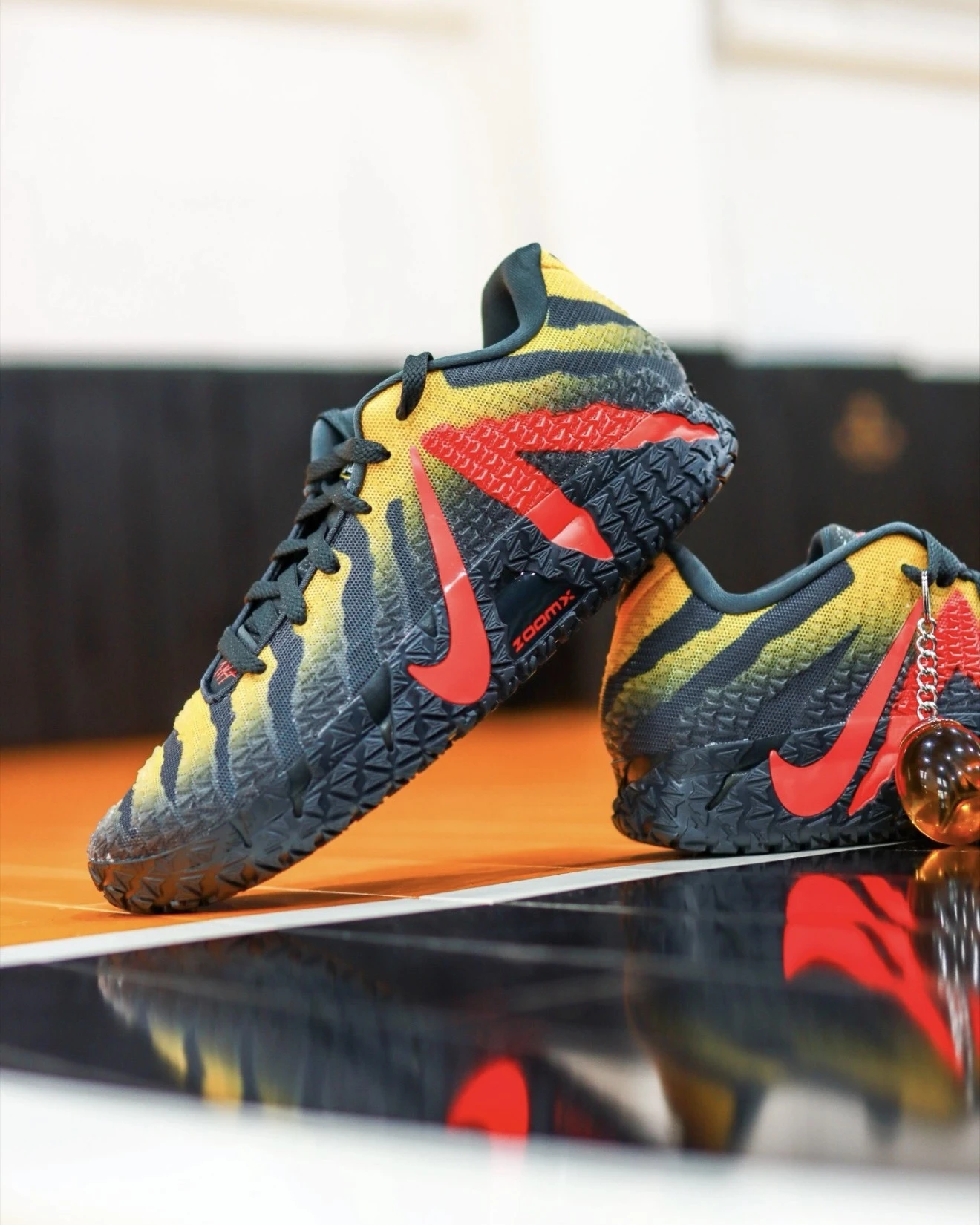 NIKE x 侏儸紀公園 JA3 Raptor 黑黃紅 莫蘭特 實戰籃球鞋(IU7239-001)