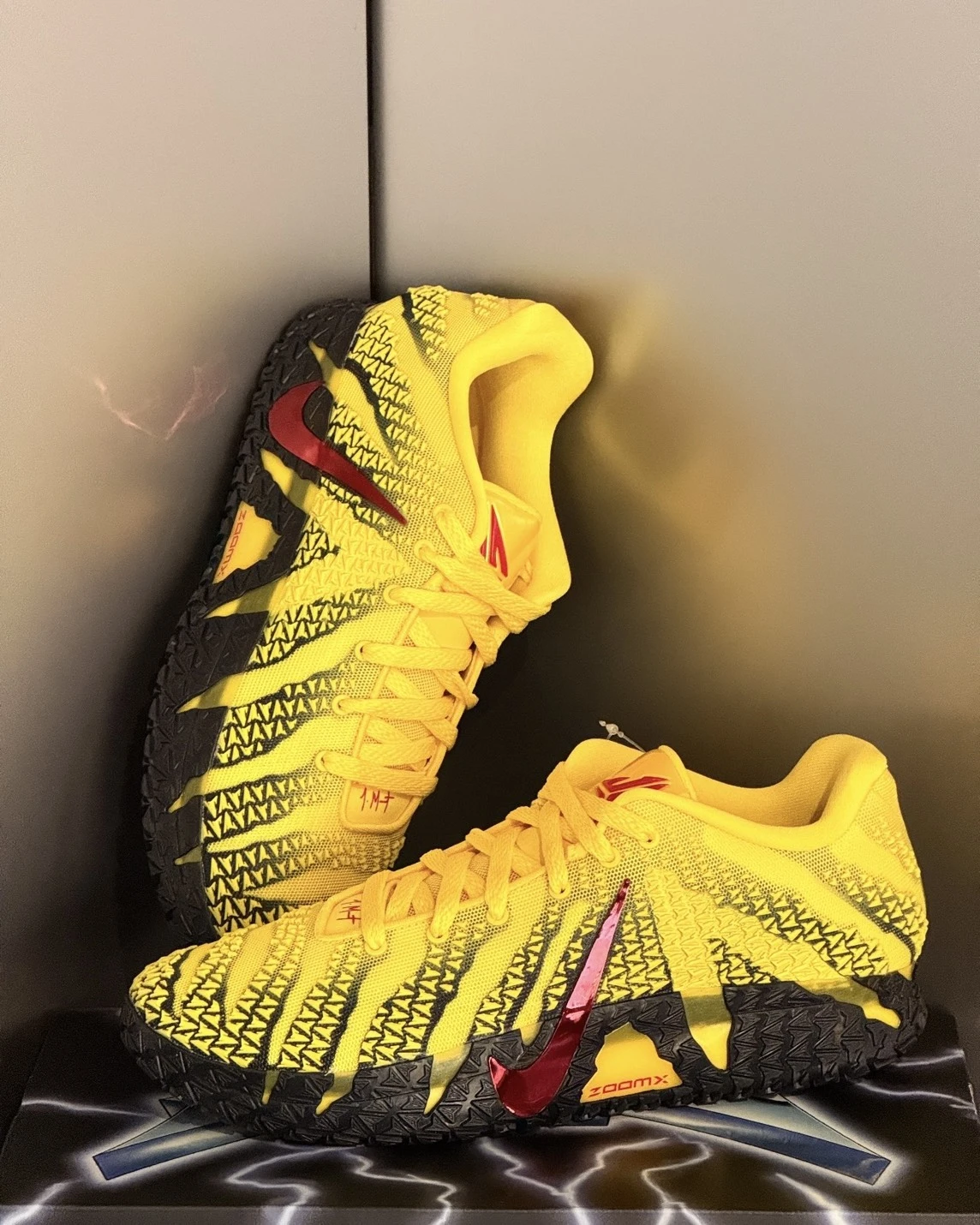 NIKE JA3  "Let Me Be Ja" 李小龍 黑黃 籃球鞋 莫蘭特 實戰籃球鞋(HF2794-702)