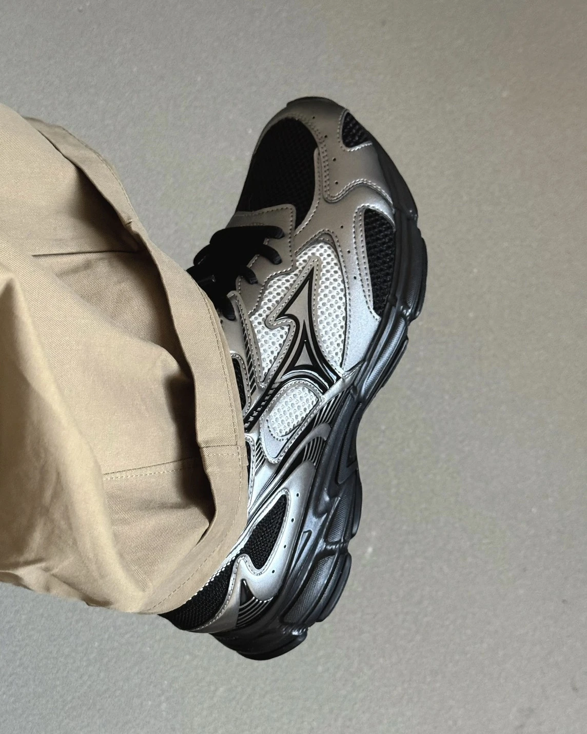 Mizuno Speed 2K 美津濃槍灰銀黑銀復古Y2K(D1GH252908) 正品球鞋・國外