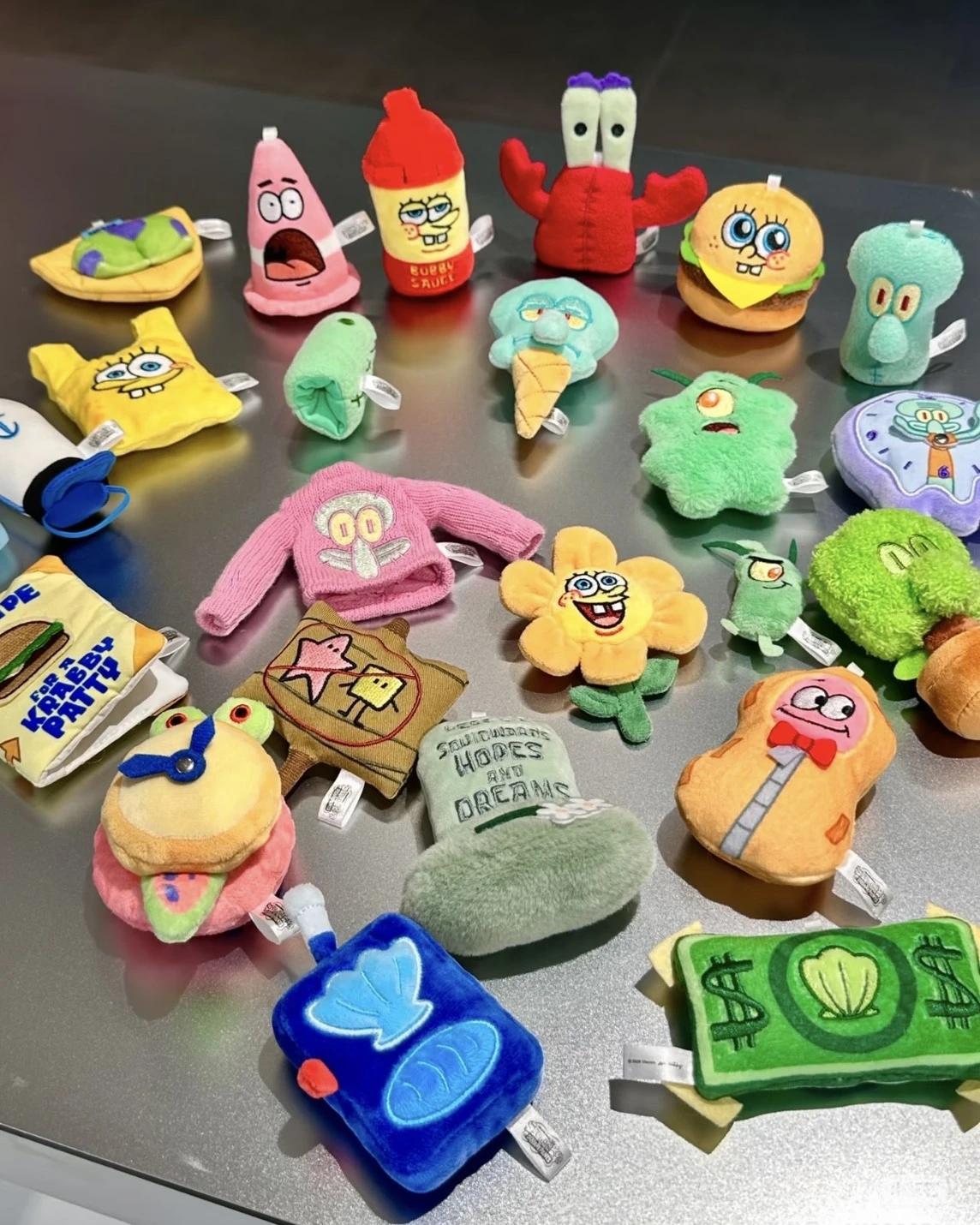 <正版授權>比奇堡裡有什麼系列 海綿寶寶 毛絨貼貼 盲袋（內有兩隻）