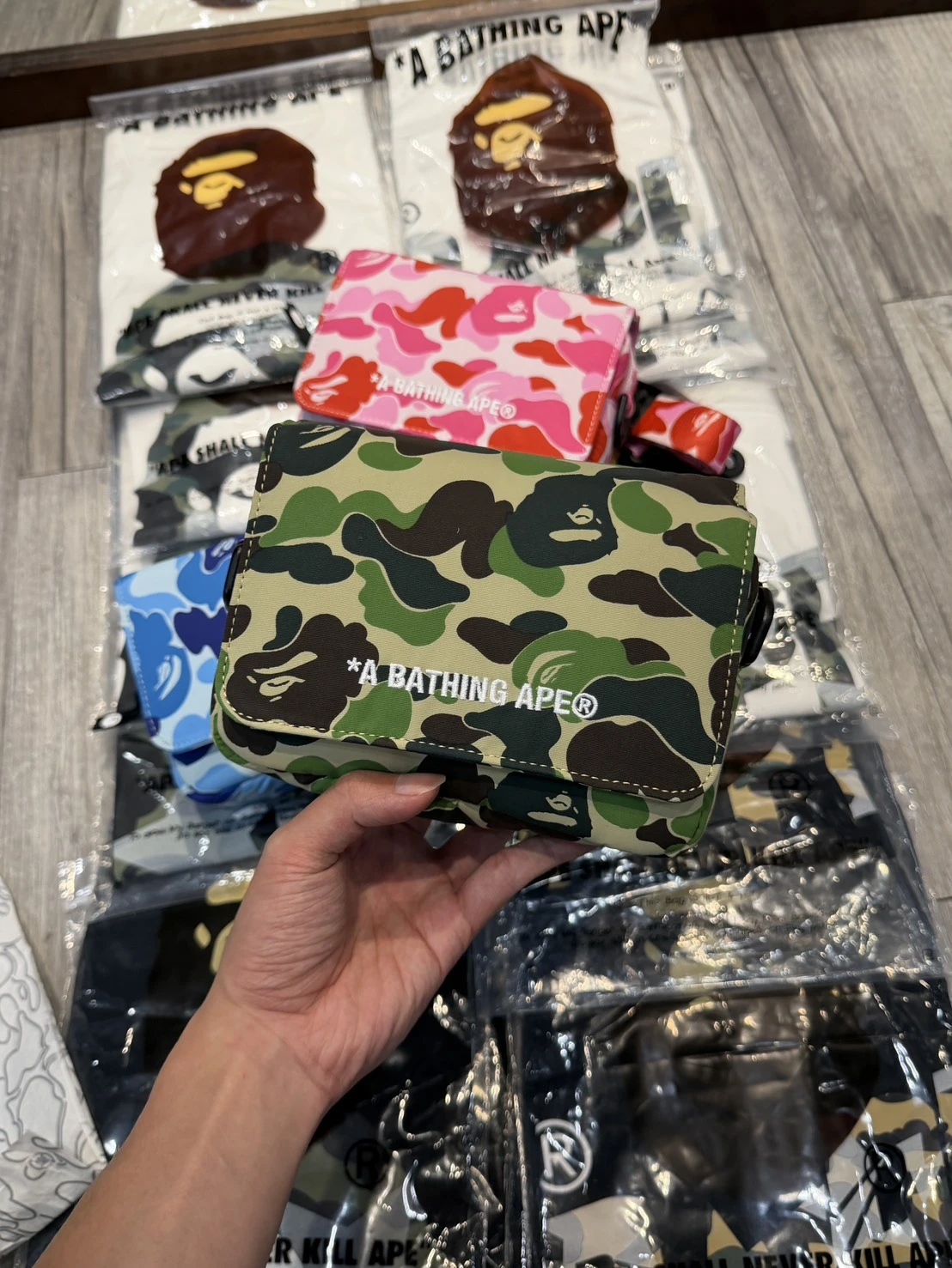 BAPE ABC CAMO MINI SHOULDER BAG 迷彩 側背包(三款可選)