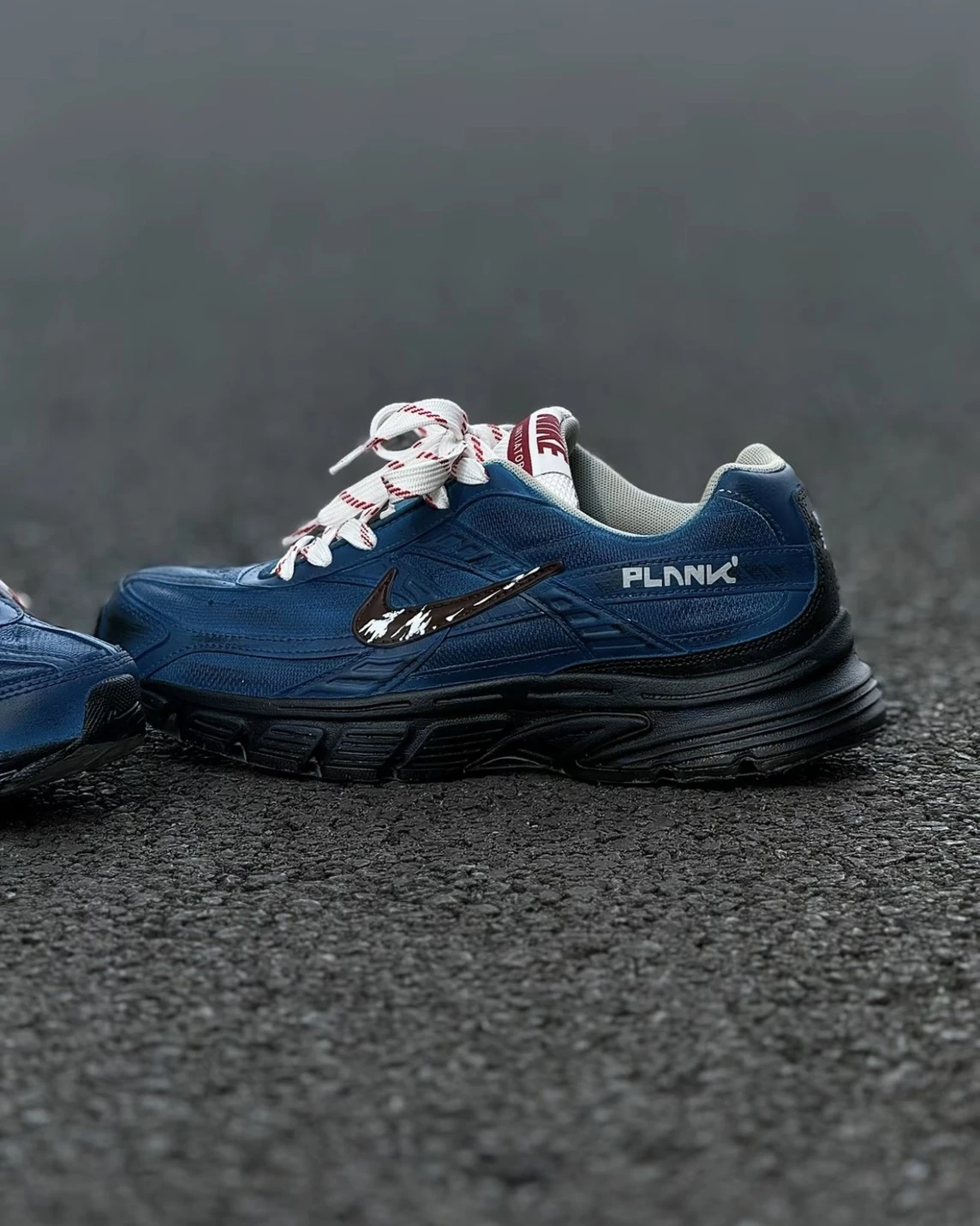 Nike Initiator 軌跡浪跡藍訂製款復古老爹鞋Y2K 慢跑鞋IQ9788-271 正品