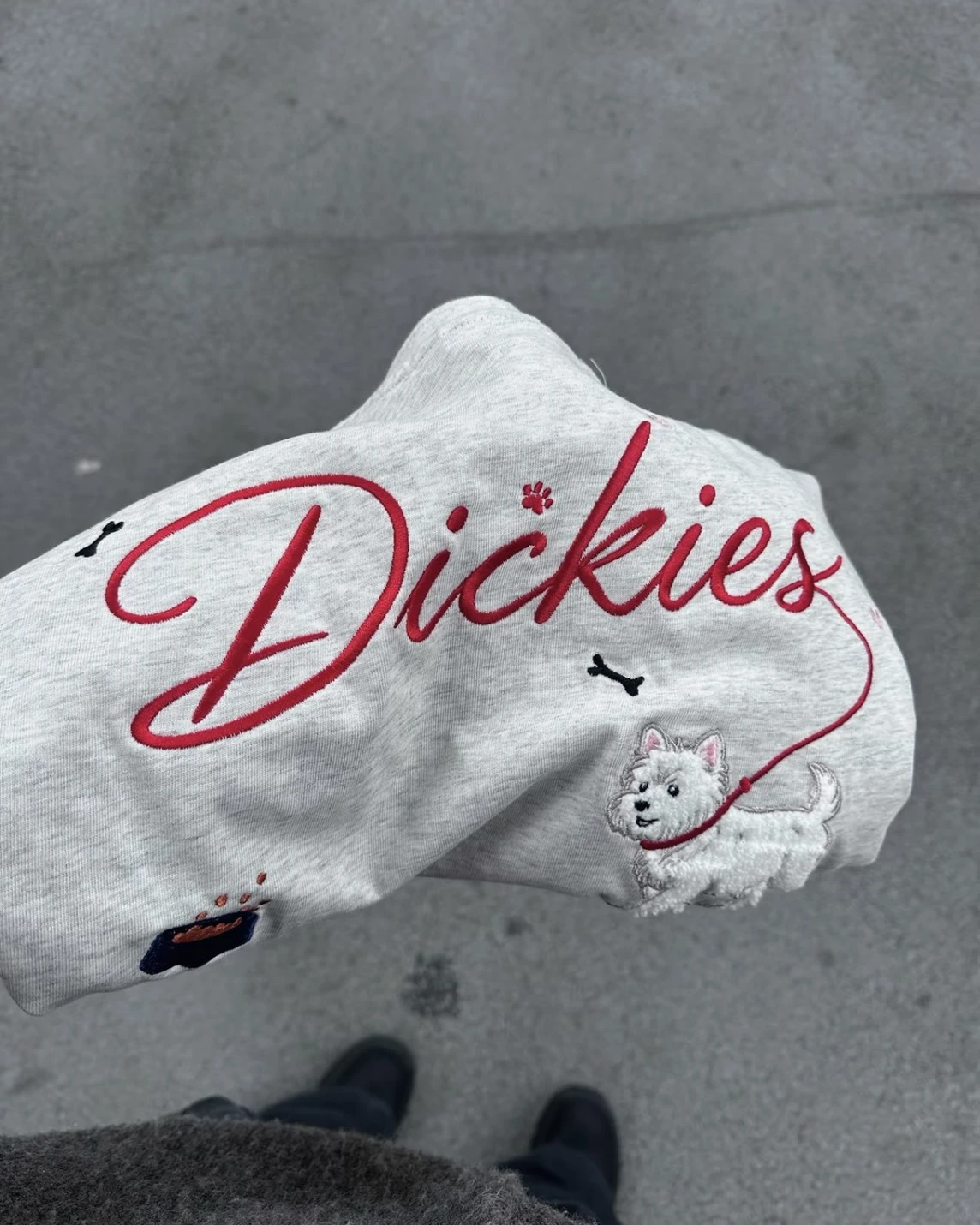 Dickies 美式工裝復古草寫Logo短袖T恤 背後刺繡小狗寬鬆短T (三色可選)