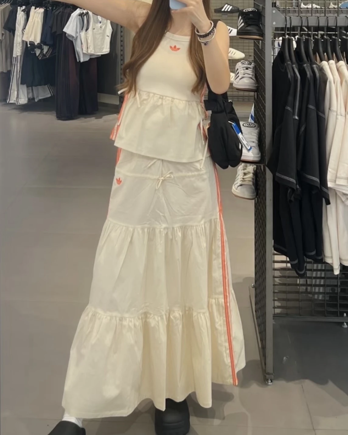 ADIDAS ORIGINALS 米白拼接蜜桃橘 背心上衣 蛋糕裙 套裝 KC0765 KC0768