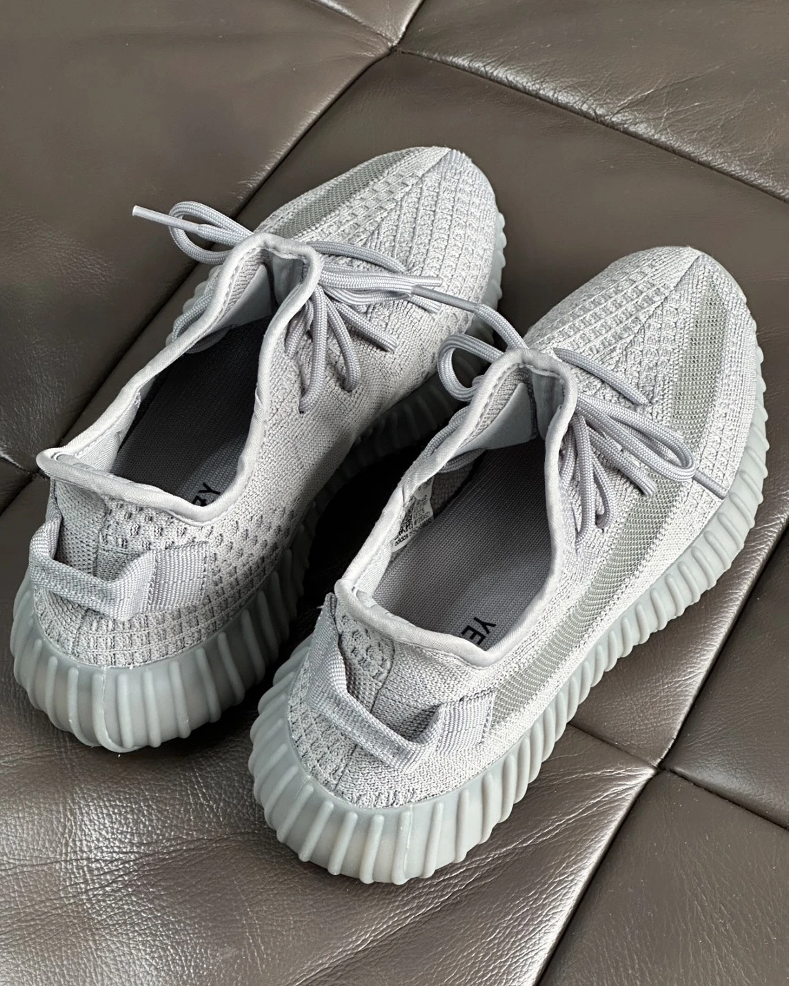 ADIDAS YEEZY BOOST 350 V2 "Steel Grey" 水泥灰(IF3219)