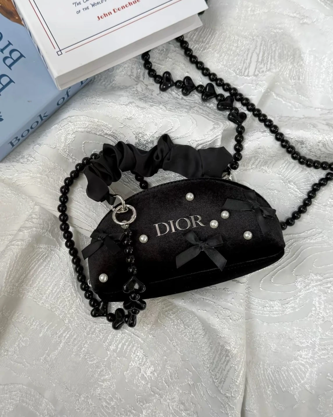 <甜酷碰撞✨>DIOR 黑色收納包 珍珠蝴蝶結 訂製 改造 鍊條包