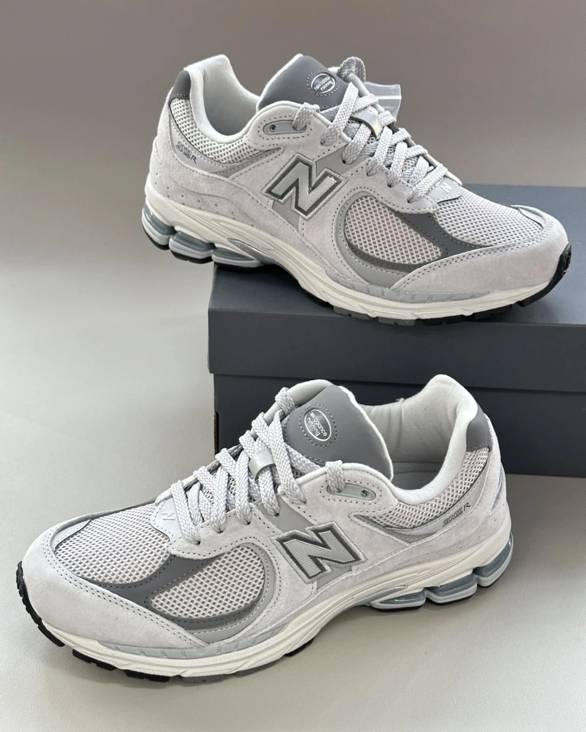 NEW BALANCE 2002R 復古灰 雲霧灰 格雷系(ML2002R0)
