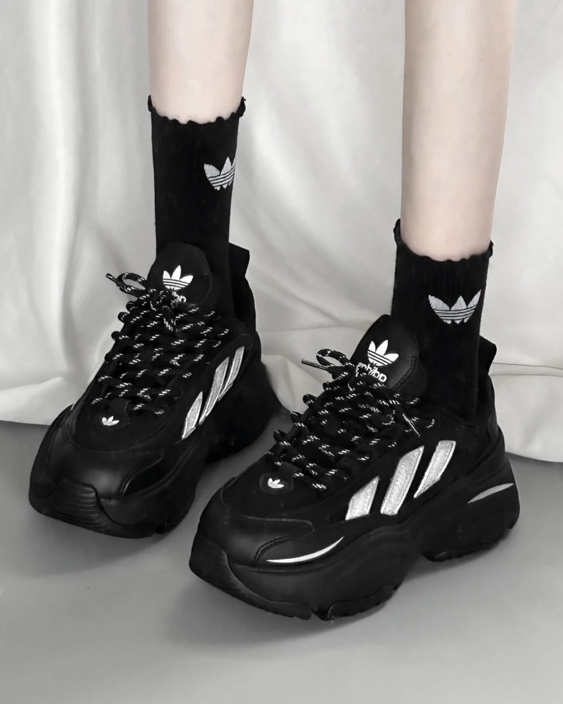 Adidas Originals Ozgaia 銀月騎士厚底老爹鞋黑銀增高顯瘦JQ4110 正品