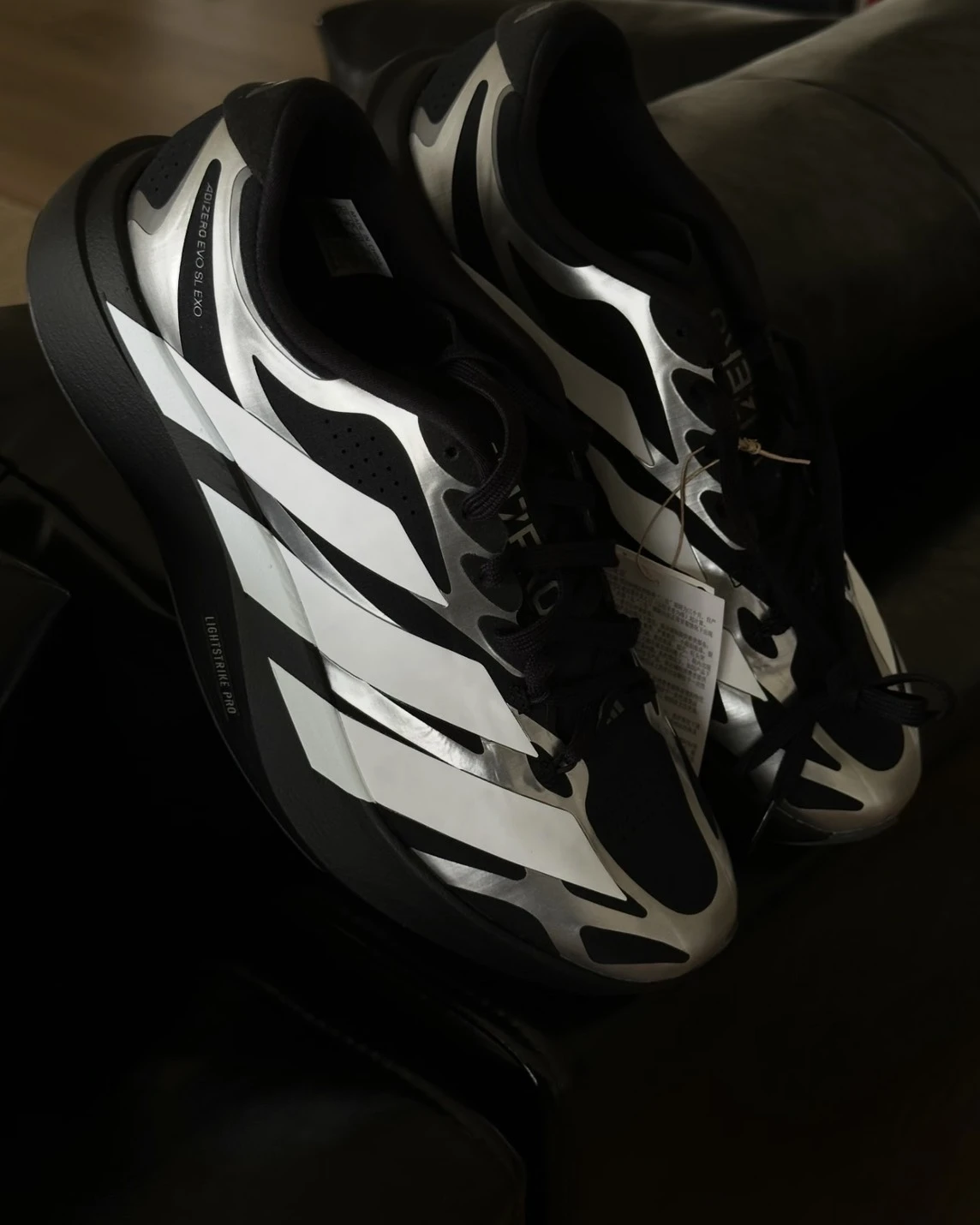 <國外限定✨>ADIDAS ADIZERO EVO SL EXO 科技感 黑銀 骨骼火焰 跑鞋(KI4764)