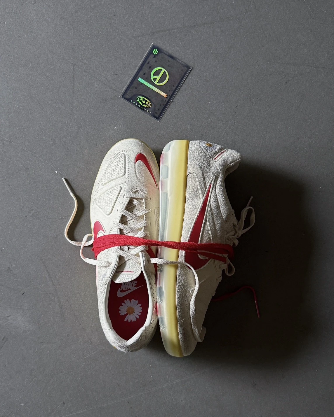 PEACEMINUSONE x Nike Cryoshot CTR360 Maestri II "Natural University Red" GD聯名 權志龍 雛菊 世足限定(HQ1460-100)