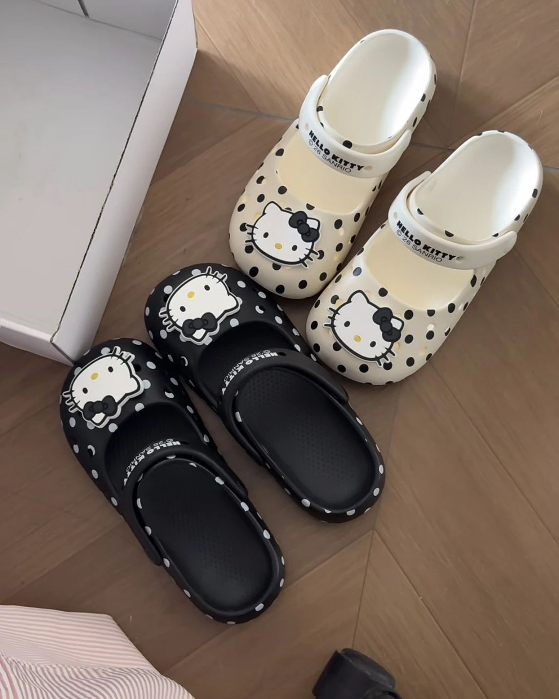 <正版授權>三麗鷗 Sanrio x Hello Kitty 防滑瑪莉珍 厚底拖(三款可選)